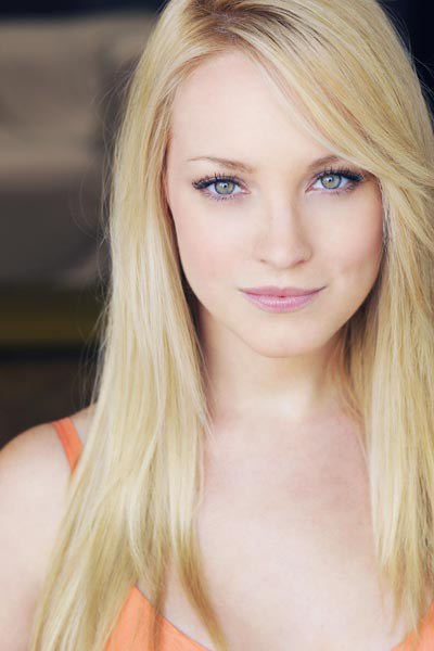 布兰迪·布克哈德特 Brandi Burkhardt