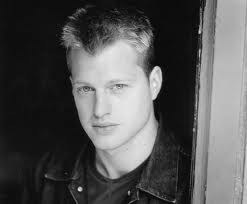 亚当·麦克唐纳 Adam MacDonald