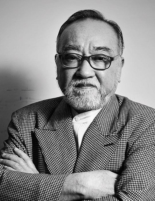 卢海鹏 Hoi-Pang Lo