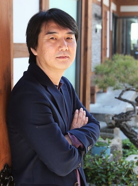 秋昌民 Chang-min Choo