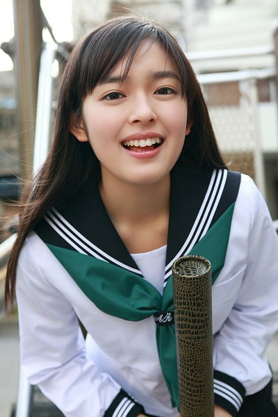 矢作穗香 Honoka Yahagi