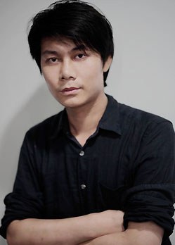何自强 Ziqiang He
