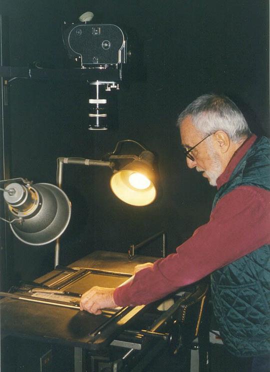 奥斯瓦尔多·卡维多利 Osvaldo Cavandoli