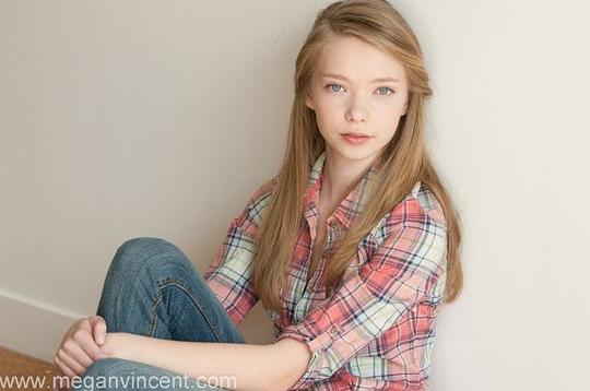 艾米利亚·麦卡锡 Emilia McCarthy