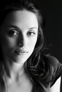 佐伊·塔珀 Zoë Tapper