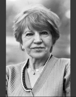 帕特里齐娅·德·克拉拉 Patrizia De Clara