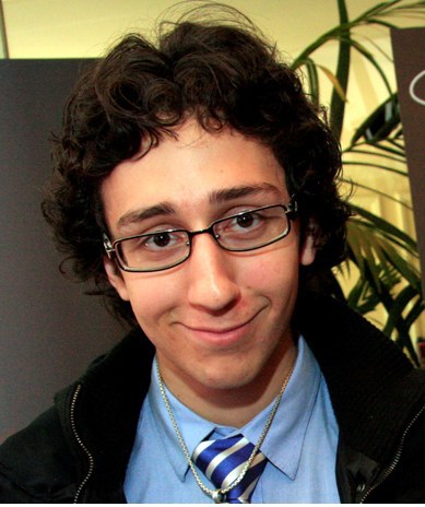 特奥·奥利韦尔雷斯 Teo Olivares