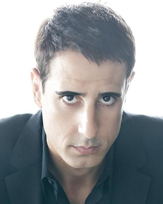 朱丽安·阿科斯塔 Julian Acosta