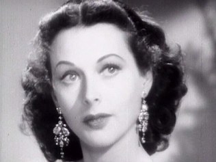 马德莱娜·达米安 Madeleine Damien