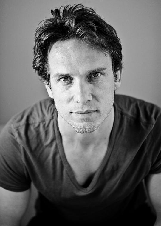 乔纳森·克里根 Jonathan Kerrigan