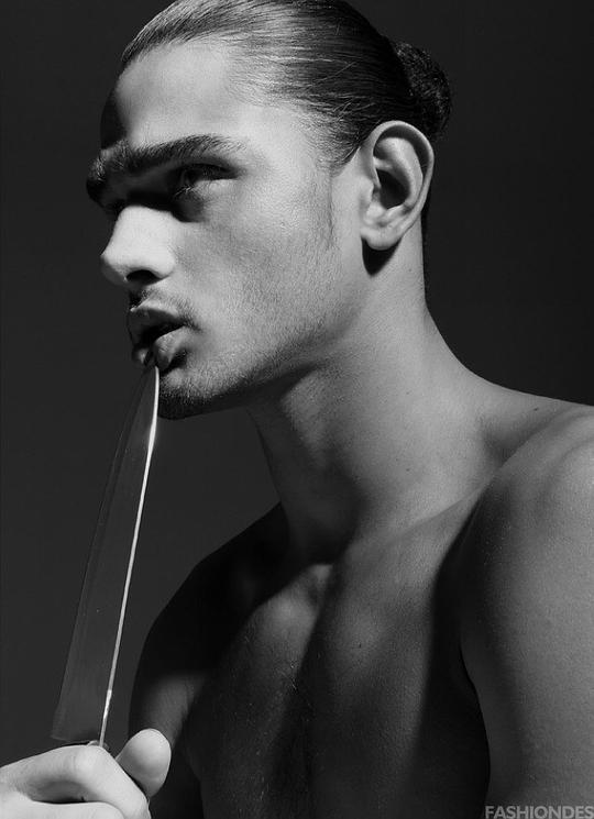马龙·约翰 Marlon John