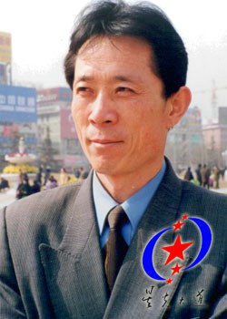 黄精一 Jingyi Huang