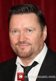 伊恩·普莱斯顿-戴维斯 Ian Puleston-Davies