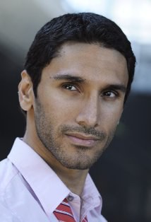 伊桑·瑞恩斯 Ethan Rains