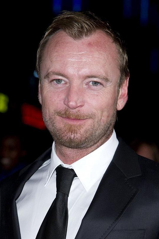 理查德·多默 Richard Dormer
