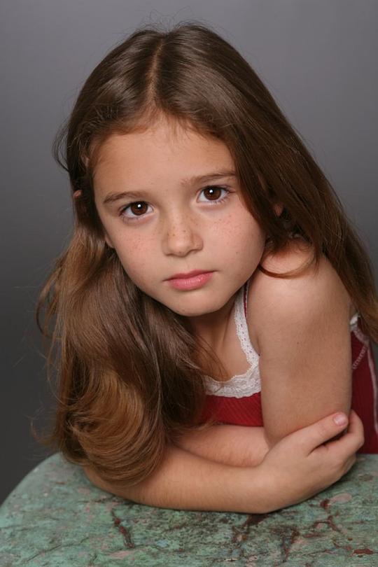 劳拉·安·凯斯灵 Laura Ann Kesling