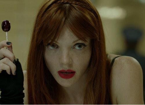 尼克尔·拉里贝特 Nicole LaLiberte