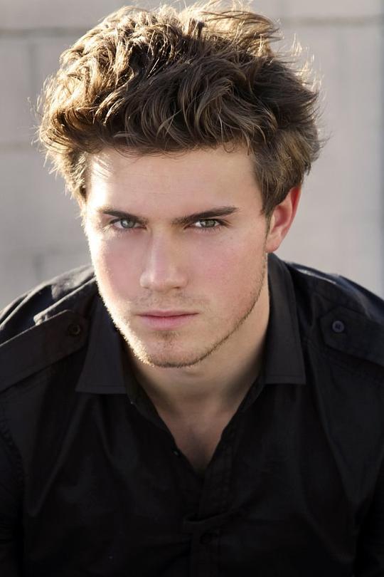 保罗·詹姆斯·乔登 Paul James Jordan