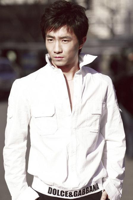 赵英龙 Yinglong Zhao