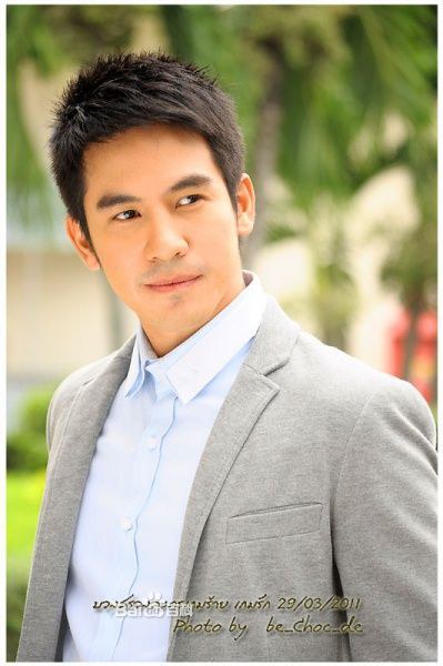 塔纳瓦特·瓦塔纳普迪 Thanawat Wattanaputi