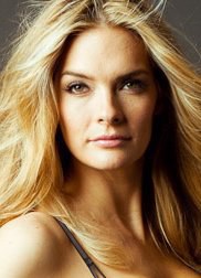 妮可·斯坦维德尔 Nicole Steinwedell