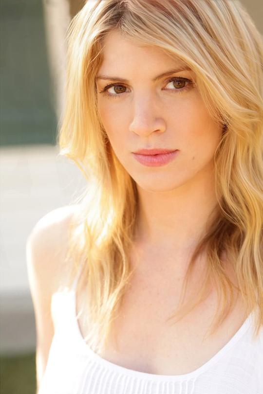 艾米丽·派克 Emily Peck
