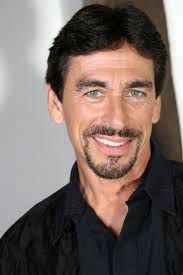 尼古拉斯·卡迪 Nicholas Kadi