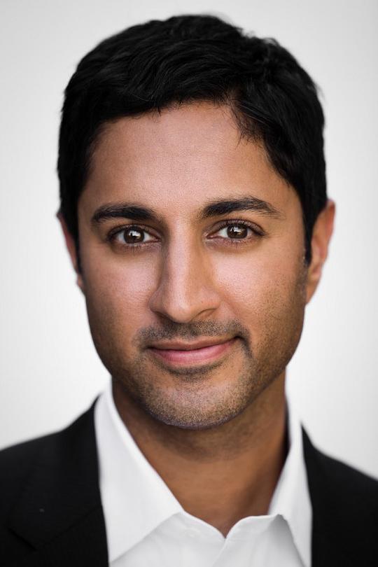 马里克·潘考利 Maulik Pancholy