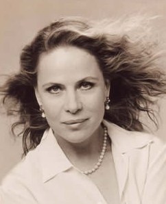 佐乌拉·克丝罗娃 Zora Kerova