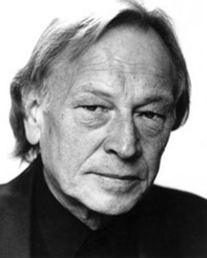 特雷弗·比菲尔德 Trevor Byfield