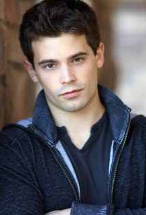 达米恩·C·哈斯 Xiaoou Zhou