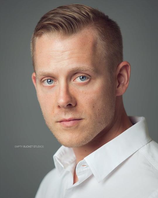 托德·赖安·琼斯 Todd Ryan Jones