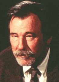 詹姆斯·盖蒙 James Gammon