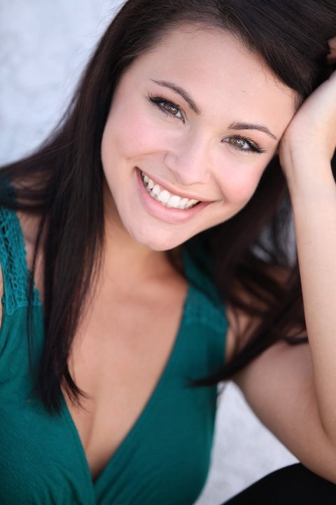 布里奇特·戴维多维奇 Brigette Davidovici