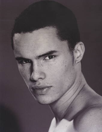 伊马诺尔·佩尔塞 Ymanol Perset