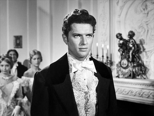 杰弗里·霍尔内 Geoffrey Horne