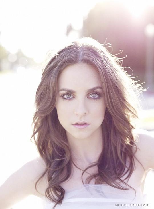 布莱特妮·柯伦 Brittany Curran