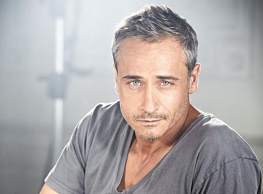 让-米歇尔·蒂尼维力 Jean-Michel Tinivelli