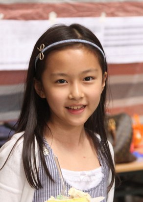 项玥雯 Yuewen Xiang