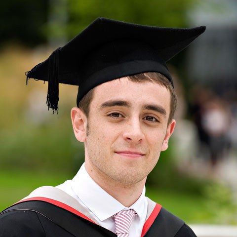 山姆·霍兰德 Sam Holland