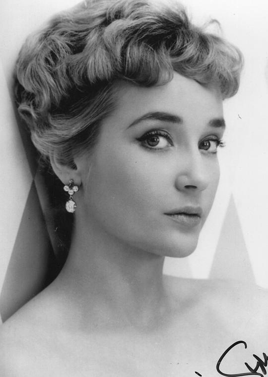 西尔维娅·西姆斯 Sylvia Syms