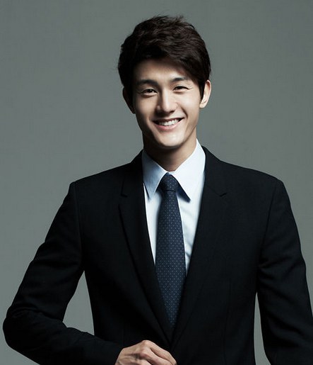 李己雨 Ki-woo Lee