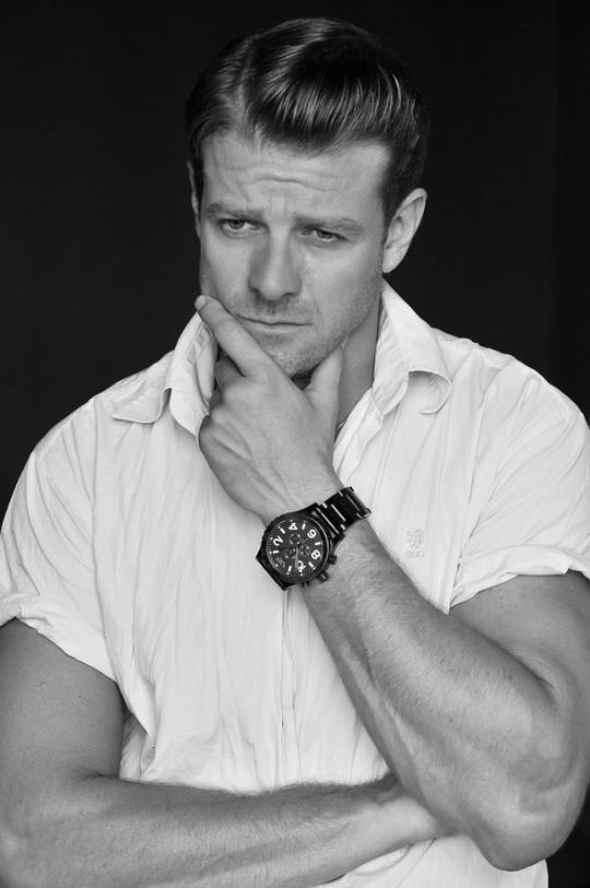 伊万·卡马拉斯 Iván Kamarás