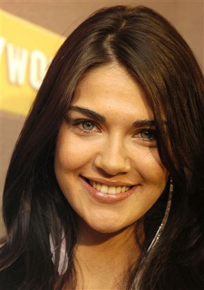 Lorena Bernal Lorena Bernal