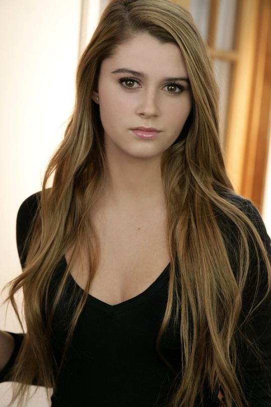 考特尼·巴克斯特 Courtney Baxter