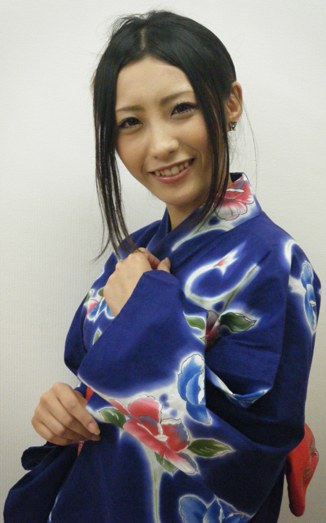 管野静香 Shizuka Kanno