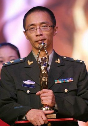 兰晓龙 Xiaolong Lan