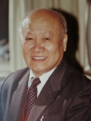 傅正义 Zhengyi Fu