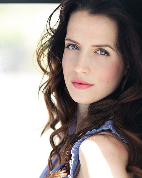 金伯利·苏·莫里 Kimberly-Sue Murray