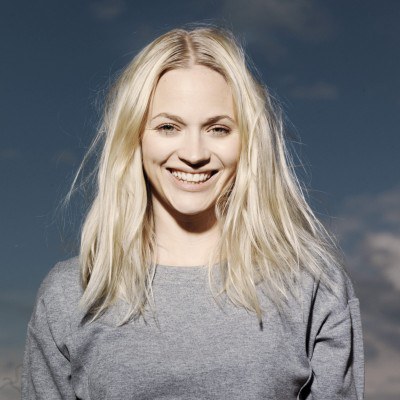 玛维·哈比格 Mavie Hörbiger